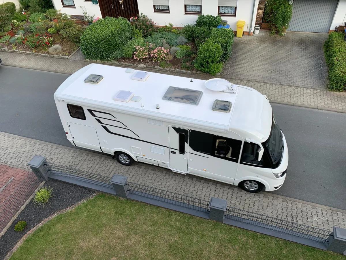 Hymer B-ML I 780