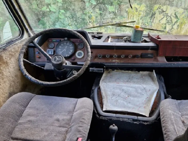 Mercedes-Benz 206D - Bild 2
