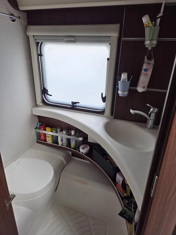 Fendt Opal 560 SG, Einzelbetten - Bild 10